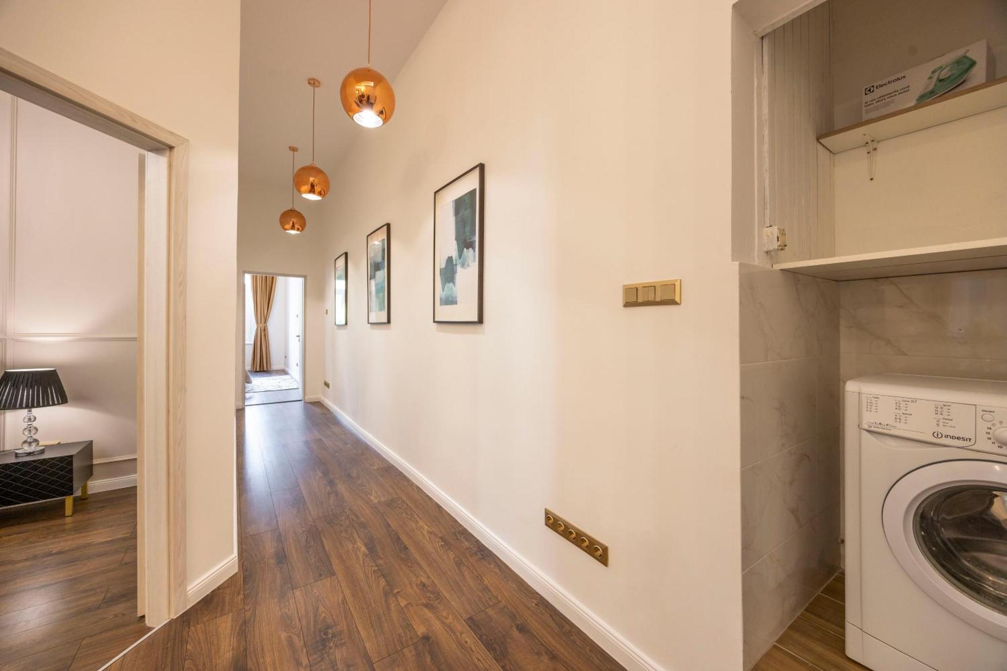 Exclusive Downtown Quentin Residence By Prestige Homes Budapest Luaran gambar