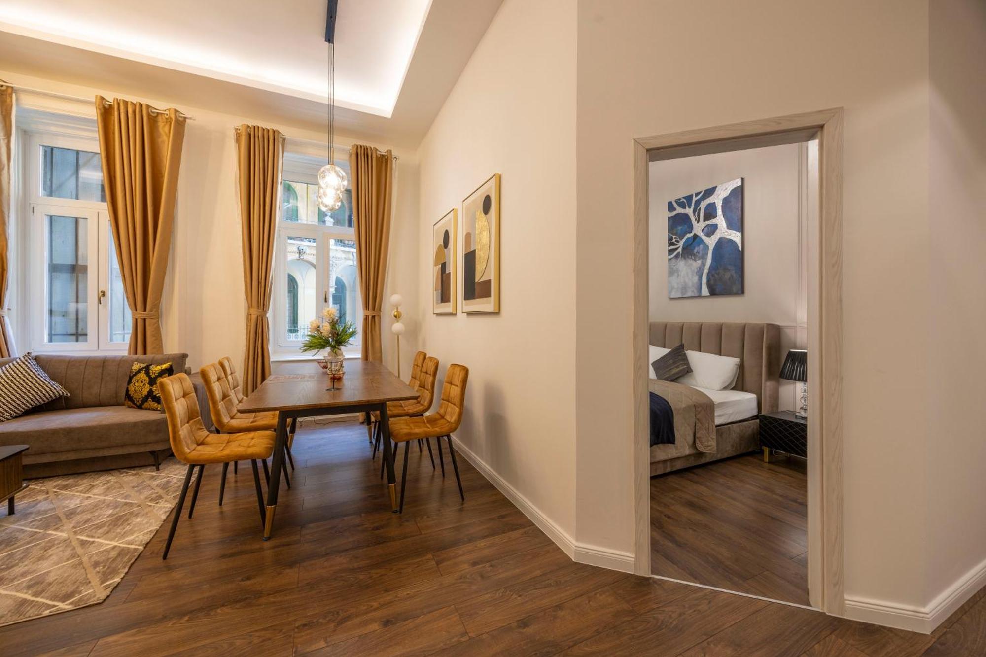 Exclusive Downtown Quentin Residence By Prestige Homes Budapest Luaran gambar